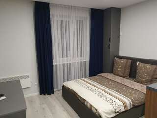 Апартаменты Silver Star Apartment Ужгород Апартаменты Делюкс-1